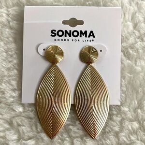 Gold Tone Dangle Earrings